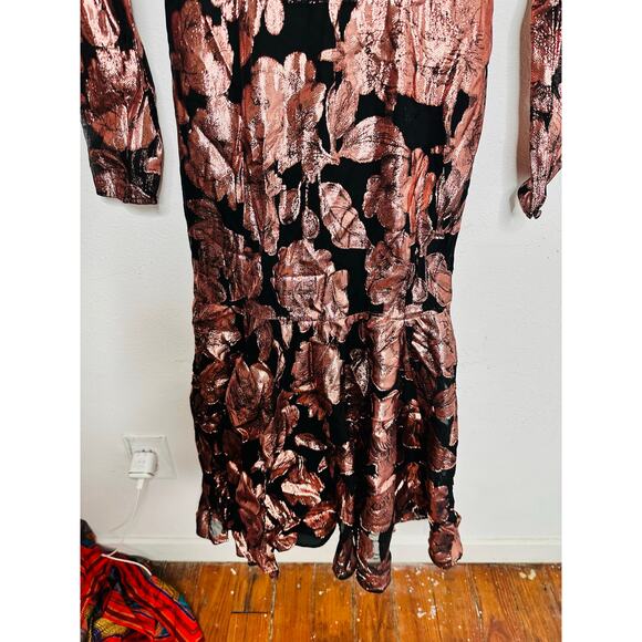 YUMI KIM Metallic Floral Princess Sleeve Flowy Hemline Long Dress Size XS - Picture 6 of 10